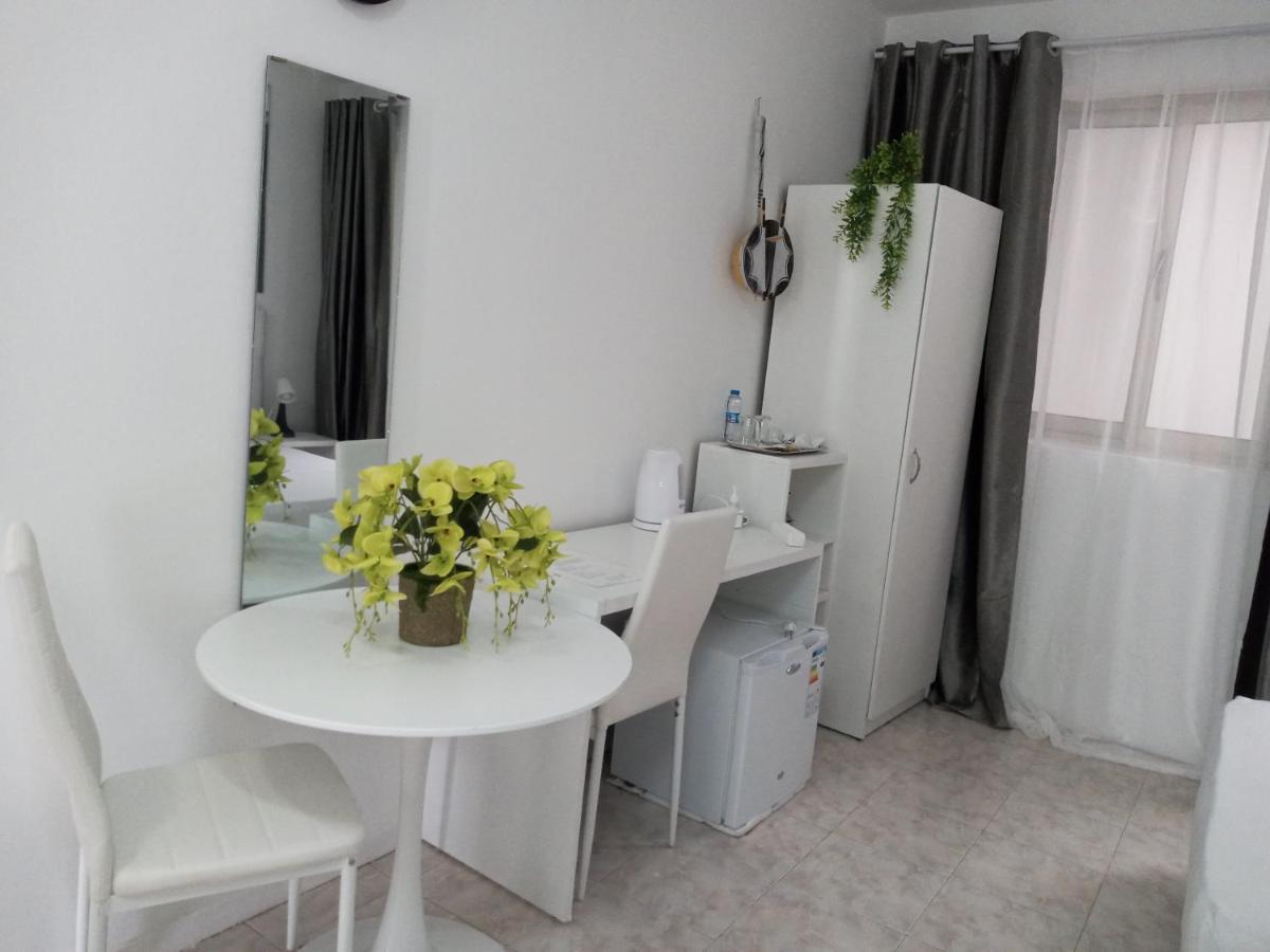 Ana Place Прайя Экстерьер фото
